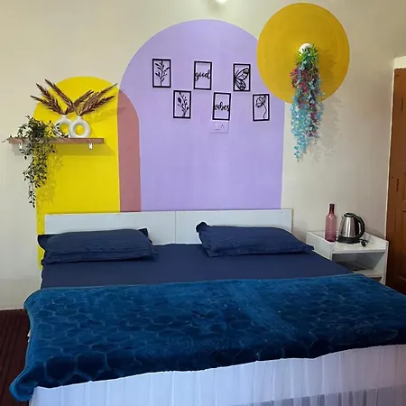 Bagheecha Homestay Kanatal Exterior photo